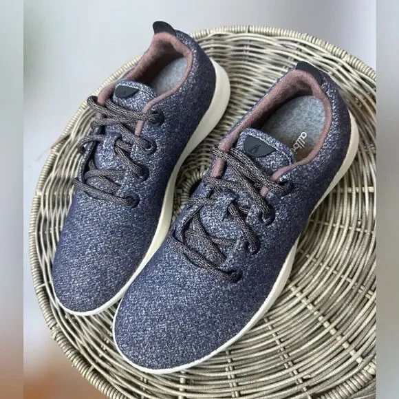 Allbirds Wool Runners Women’s US 10 Matterhorn Merino Wool Lace-Up Sneakers - Picture 4 of 15